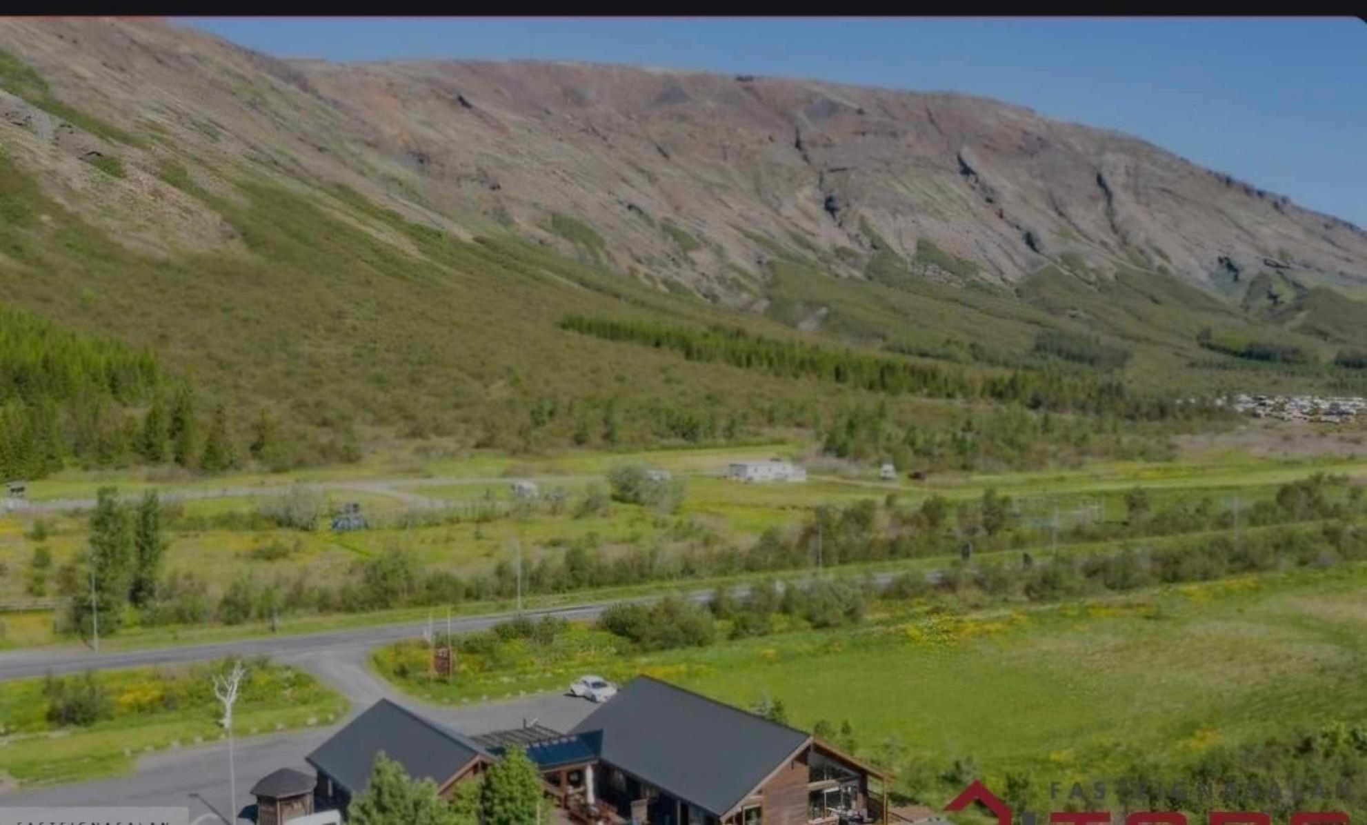 Beautiful Guestroom To Rent With A Mountain View Льойґарватн Екстер'єр фото